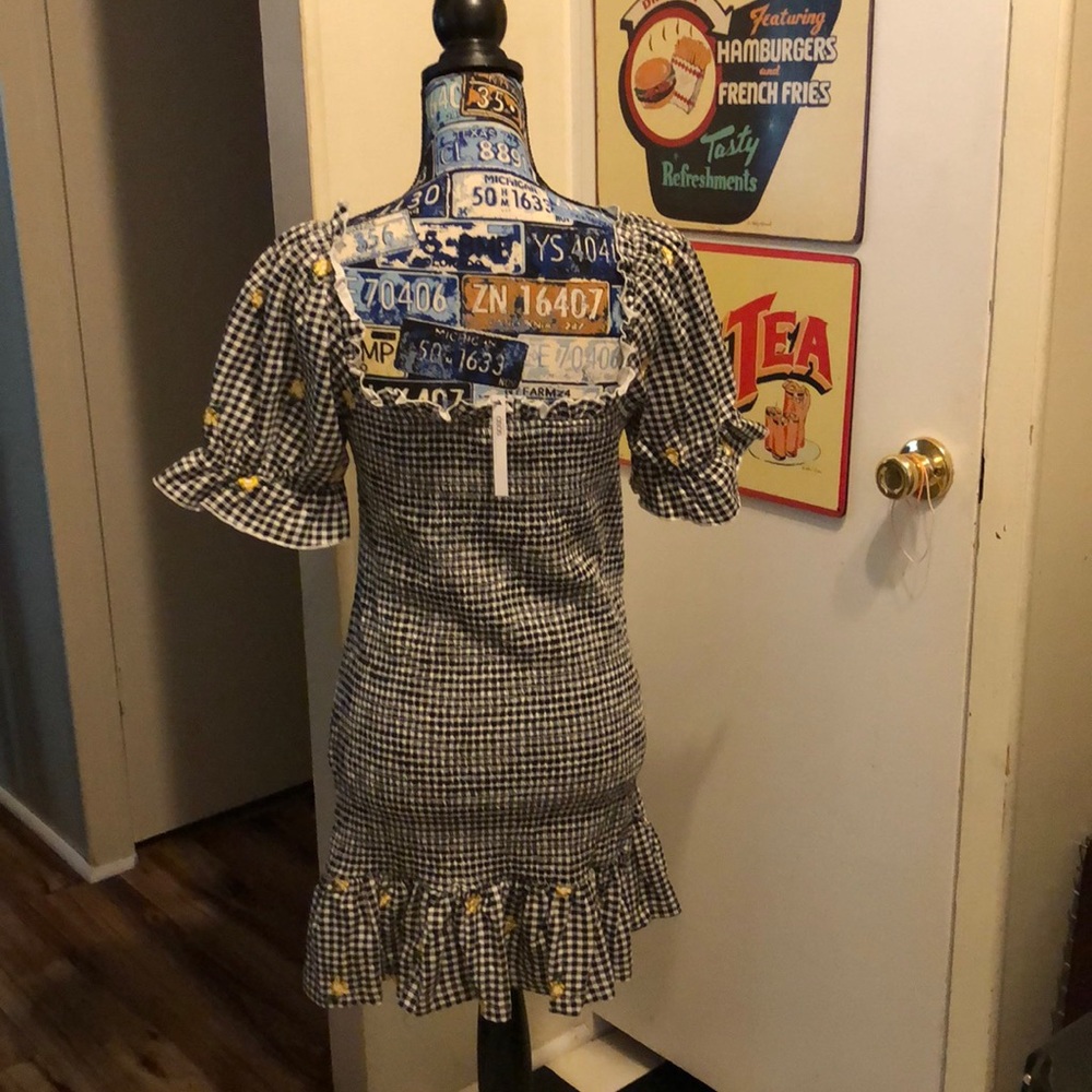 OSOS Dress - Picture 3 of 6